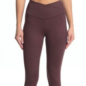 Zella leggings Burgundy NWT sz small high waisted